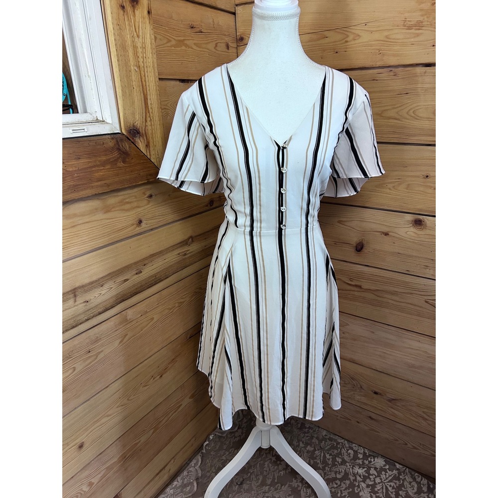 Le Chateau Striped V-Neck Flutter Sleeve Fit and Flare Dress White Black Large‎